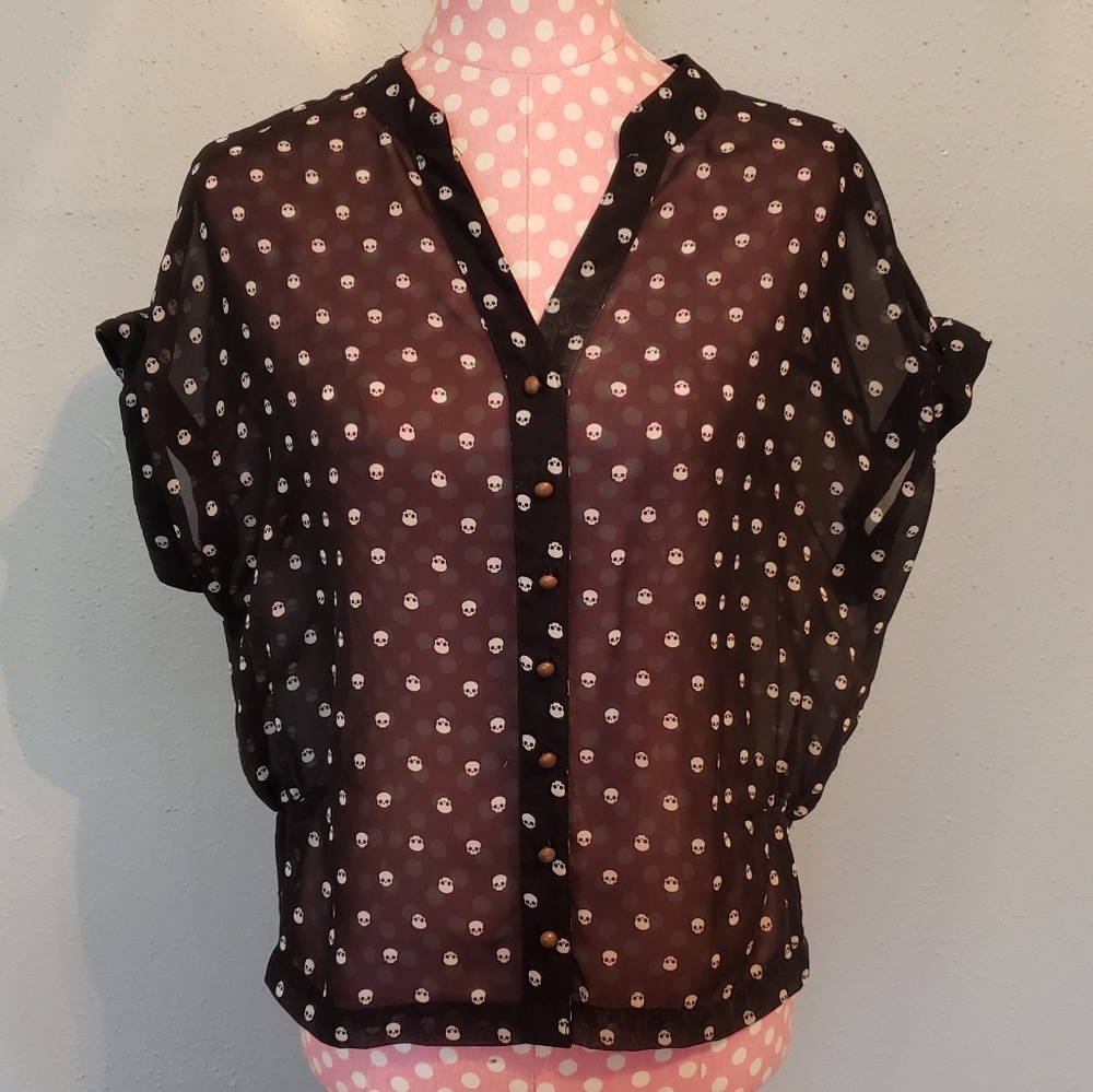 Rebellious. One. Skull Blouse